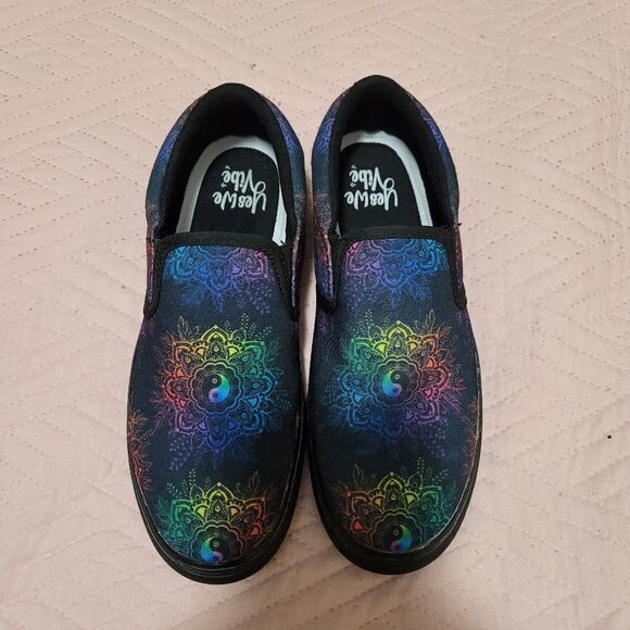 Yes We Vibe Colorful Yin Yang Mandala Slip-on Shoes. Size 7 - Picture 1 of 9